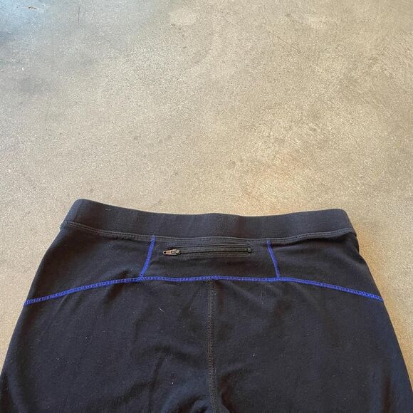 Fila Capri Leggings Size Medium - Picture 4 of 4
